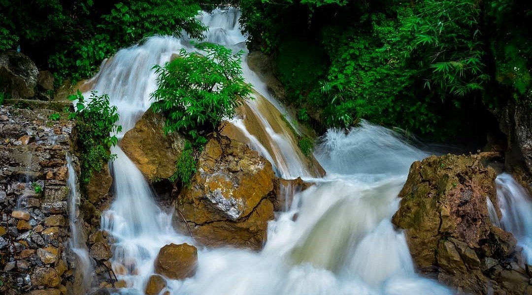 One-Day Trip Ideas from Dehradun – Waterfalls, Trails & Viewpoints